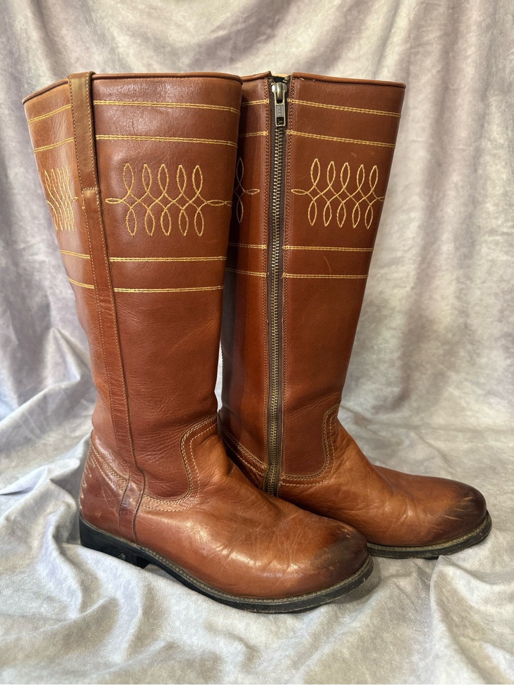 DEAL ALERT 🚨 🚨 DEAL ALERT 🚨 🚨 Black Star Classic Riding Boots